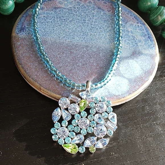 Lia Sophia Allison Floral Blue Green Crystal Beaded Necklace - Picture 3 of 9